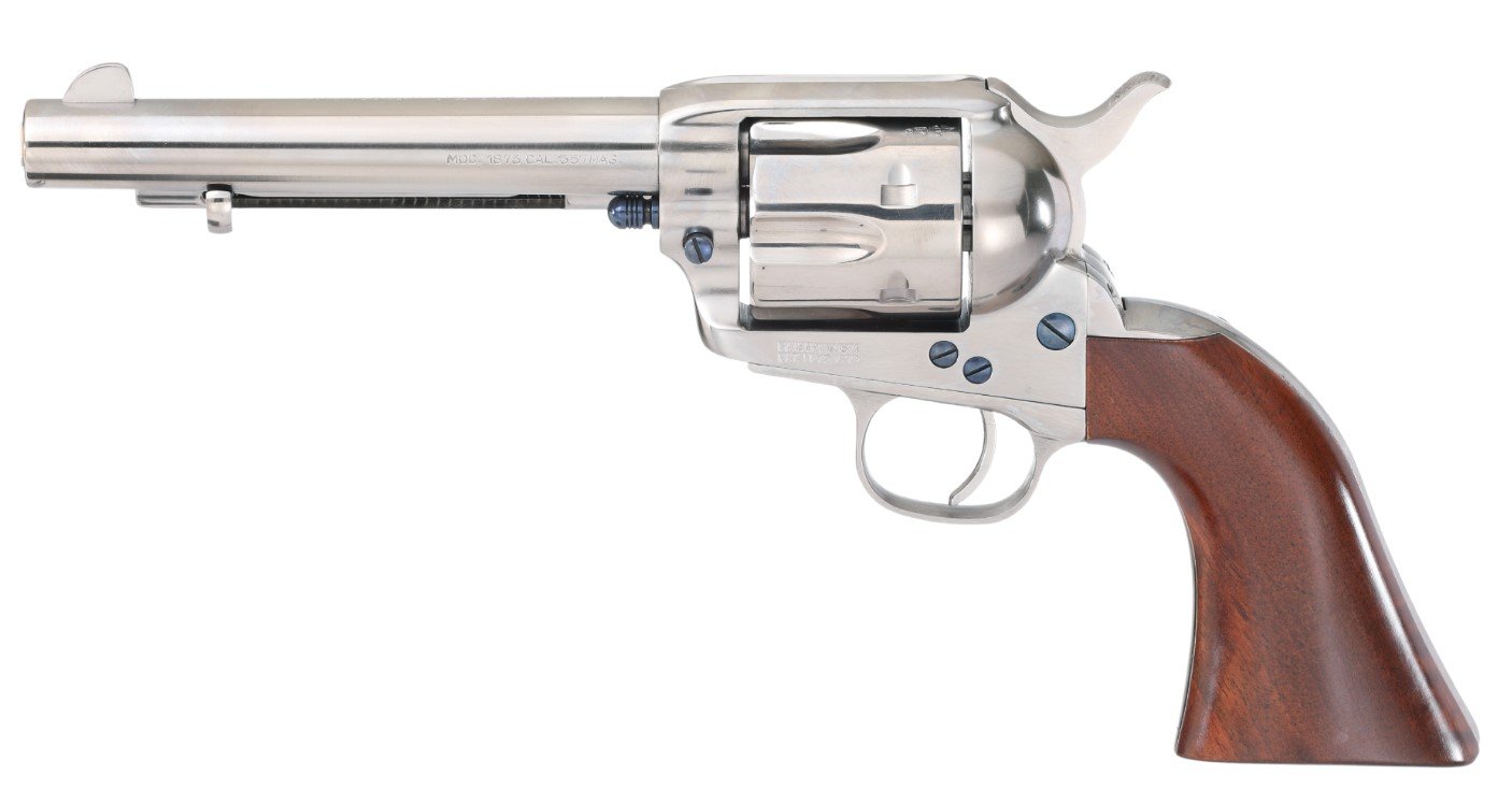 TAYLOR’S & COMPANY GUNFIGHTER 357MAG NK/WD 5.5″ TAYLOR’S & COMPANY GUNFIGHTER 357MAG NK/WD 5.5″