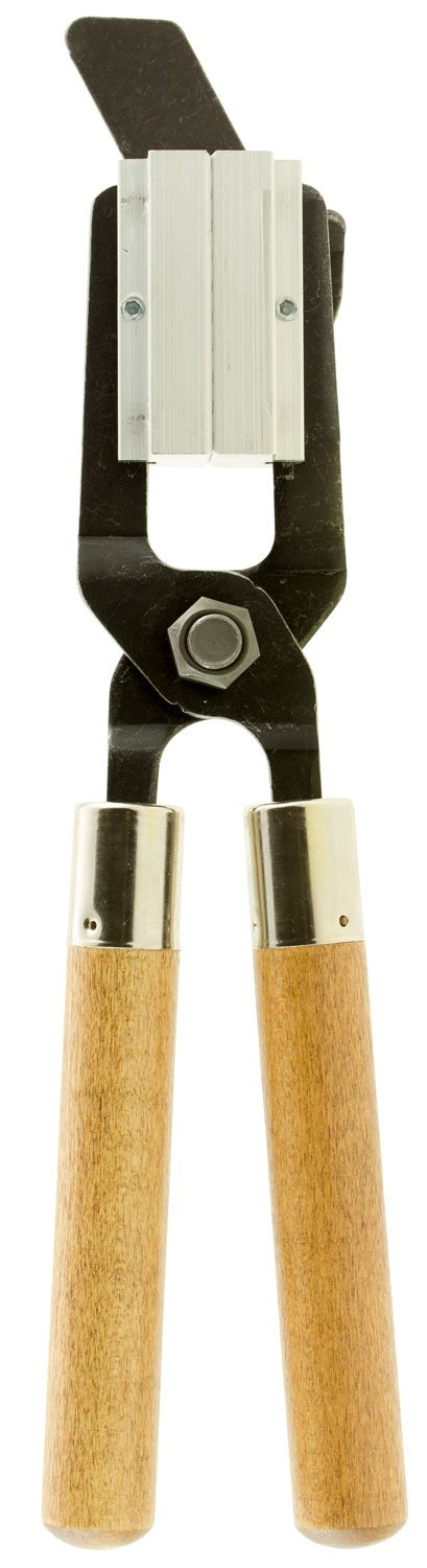 Lee Precision 90451 Double Cavity Mold 22 Cal Capacity 2 Bullets Includes Handles Lee Precision 90451 Double Cavity Mold 22 Cal Capacity 2 Bullets Includes Handles