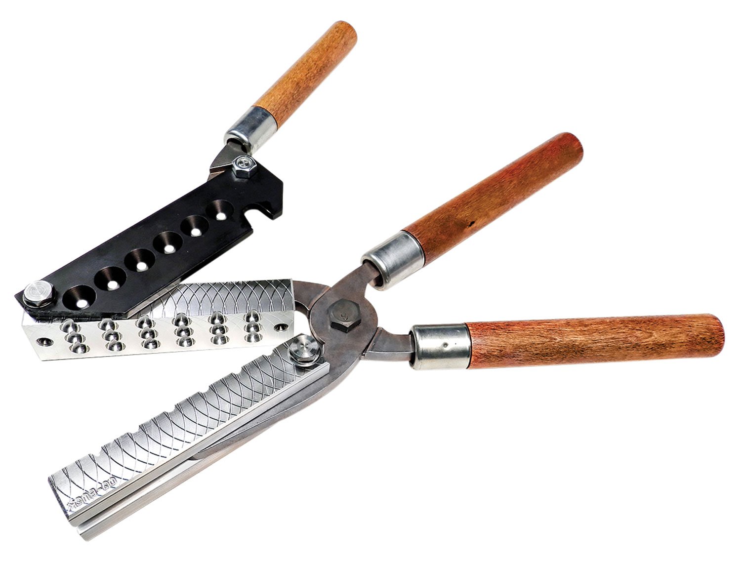 Lee Precision 90486 Mold 00 Buckshot 18 12 Gauge Steel w/Wood Handle Capacity 18 Linked Pellets Lee Precision 90486 Mold 00 Buckshot 18 12 Gauge Steel w/Wood Handle Capacity 18 Linked Pellets