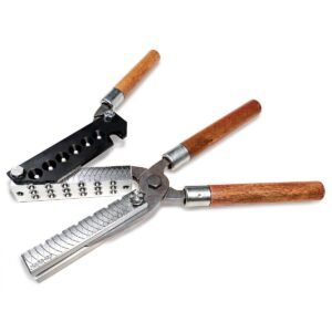 Lee 0 Buckshot 18 Mold – Ball Diameter .320 (Handles shown NOT included)